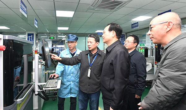 福建省委常委、福州市委书记林宝金一行莅临betway西汉姆联科技调研(图2)